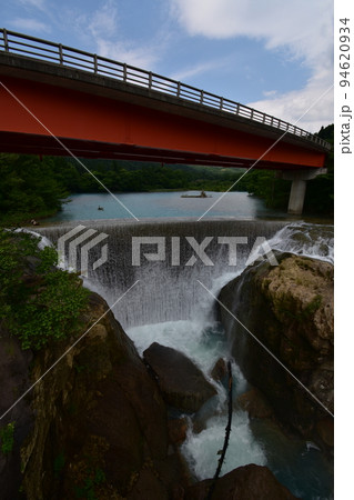 東北 岩手県一関の 厳美渓 周辺の 風景 東北 岩手県一関の 厳美渓 周辺の 風景 94620934