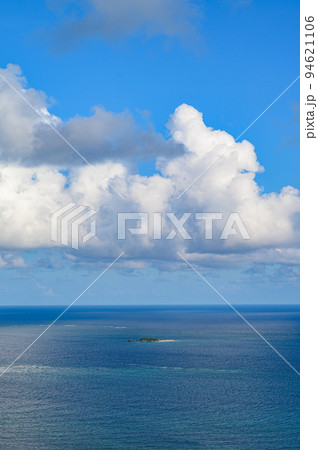 沖縄の無人島コマカ島 沖縄の無人島コマカ島 94621106