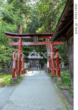 飯盛山の厳島神社　会津若松市 94621900