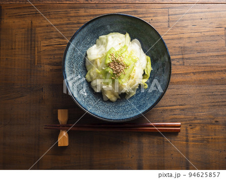 塩キャベツ 94625857