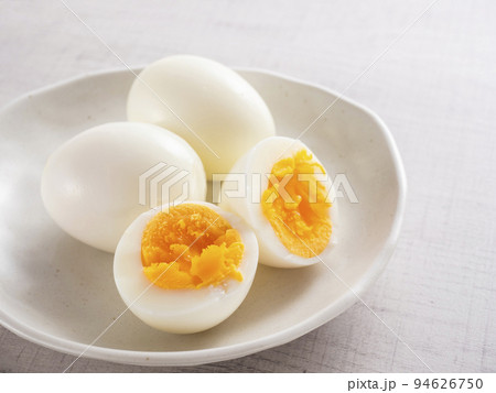 ゆで卵 94626750