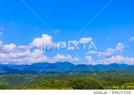避暑地の夏景色　長野県下條村 94627358