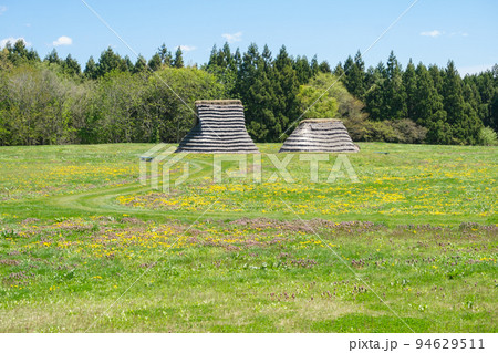 世界遺産 北海道・北東北縄文遺跡群 二ツ森貝塚 - 青森県七戸町 94629511