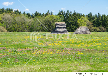 世界遺産 北海道・北東北縄文遺跡群 二ツ森貝塚 - 青森県七戸町 94629512