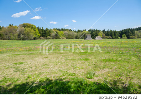 世界遺産 北海道・北東北縄文遺跡群 二ツ森貝塚 - 青森県七戸町 94629532