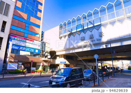 【東京都】1月・練馬駅前の都市風景 94629639