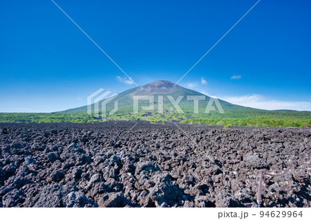 焼き走り溶岩流 94629964