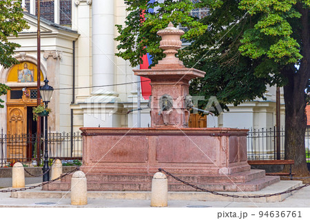 Fountain Four Lions Fountain Four Lions 94636761