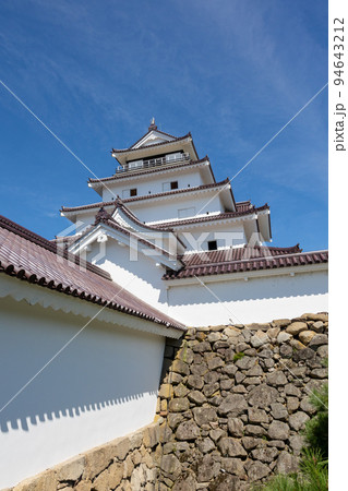 鶴ヶ城の天守閣　福島県会津若松市 94643212