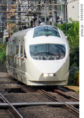 小田急ロマンスカーVSEラストラン 94649649