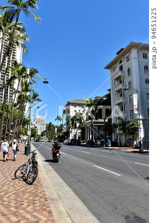 ハワイの休日 94651225