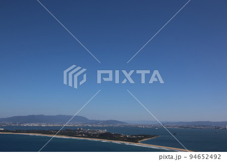 福岡市志賀島の漁港、網と漁船 福岡市志賀島の漁港、網と漁船 94652492
