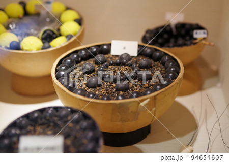 日本の伝統的な打ち上げ花火の構造 94654607