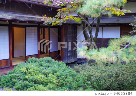 石川県金沢市の兼六園の成巽閣 石川県金沢市の兼六園の成巽閣 94655384