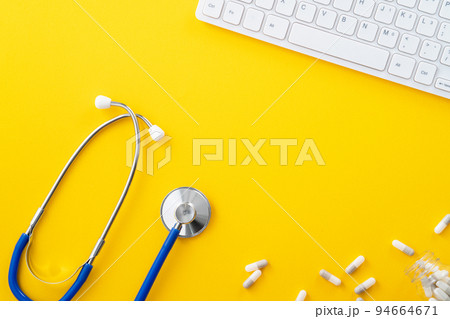 聴診器 医療 健康管理 94664671