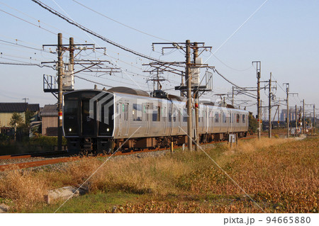 ［JB］鹿児島本線817系2編成の併結運行（博多-鳥栖⇔大牟田） 94665880