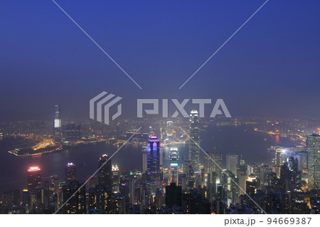 the night at Hong Kong, Aerial View of Victoria Harbour 2 April 2011 94669387