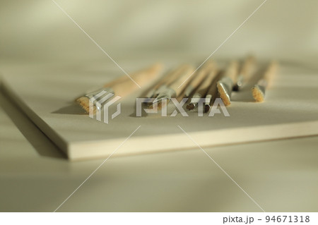 paint brushes set and white paper paint brushes set and white paper 94671318
