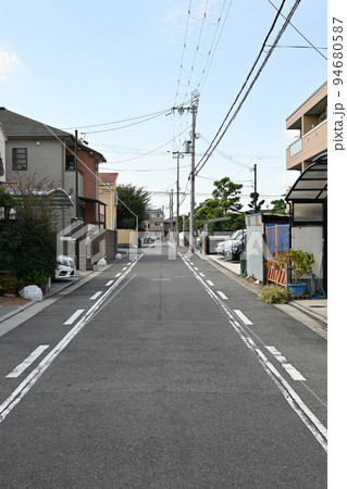 住宅街の道 住宅街の道 94680587