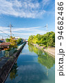 京都市伏見区を流れる琵琶湖疏水沿岸風景 94682486