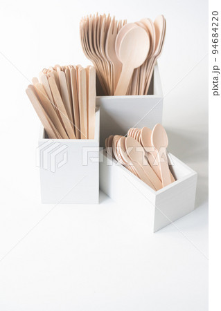 脱プラスチック・白樺材のカトラリーで環境負荷軽減 94684220