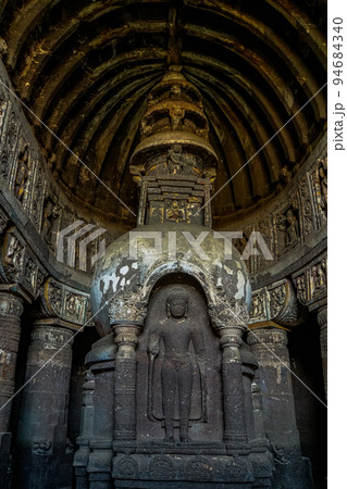 アジャンター石窟群 インド 世界遺産 アジャンター石窟群 インド 世界遺産 94684340