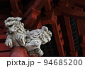 （神社の風景）獅子蔵の寺社彫刻 94685200