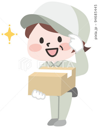 荷物を届けるシニア女性スタッフ  94685445