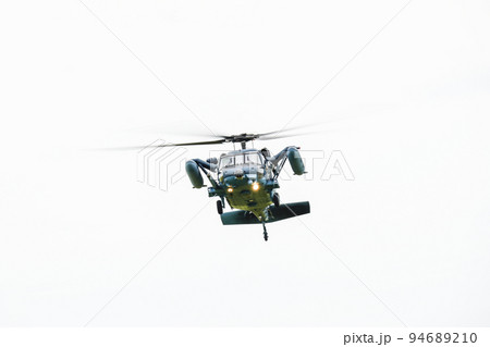 航空自衛隊 救難ヘリコプターUH-60J 航空自衛隊 救難ヘリコプターUH-60J 94689210
