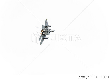 航空自衛隊　戦闘機F-15J　展示飛行 94690421