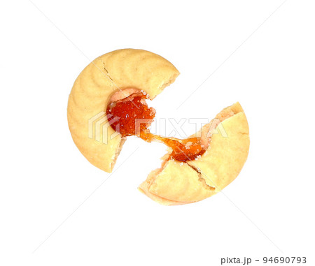 round chocolate chip cookie with strawberry cream  isolated on white background clipping path 94690793