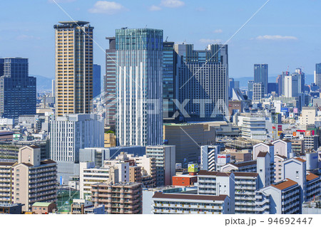 通天閣展望台から見た大阪の街並み　なんば方面【2022年-初秋】 94692447