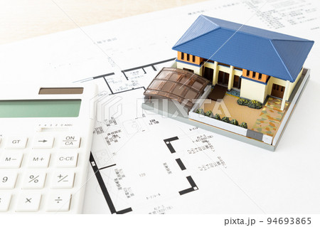 住宅模型と図面 94693865