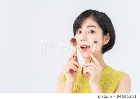 若い女性のビューティ 94695251