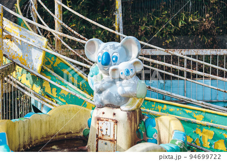 筑波山ガマランドにあるレトロなコアラ遊具 筑波山ガマランドにあるレトロなコアラ遊具 94699722
