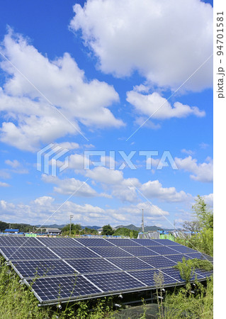 太陽光パネルと太陽光発電。 94701581