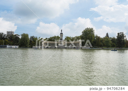 Buen retiro park in Madrid, Spain Buen retiro park in Madrid, Spain 94706284