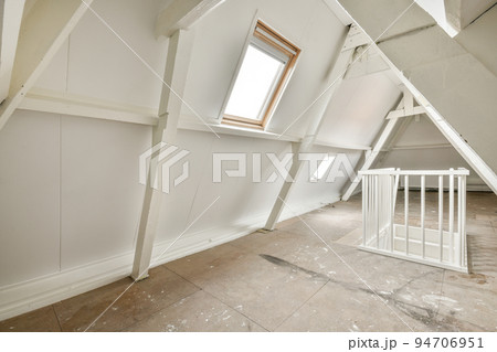 Plastic window on white wall in empty light room at home 94706951
