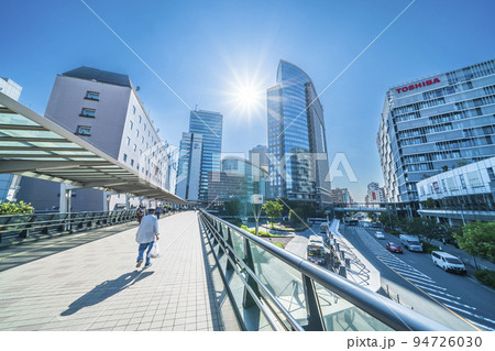 JR川崎駅西口の都市風景【神奈川県・川崎市】 94726030