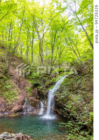 あだたら高原　あだたら渓谷自然遊歩道　魚止滝 94726326