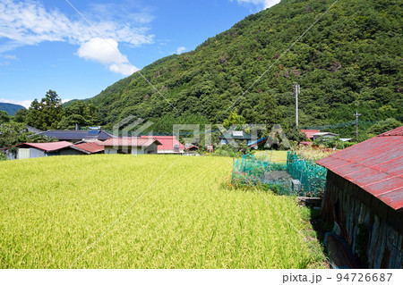 中道往還道・古関集落の風景【山梨県古関町】 94726687