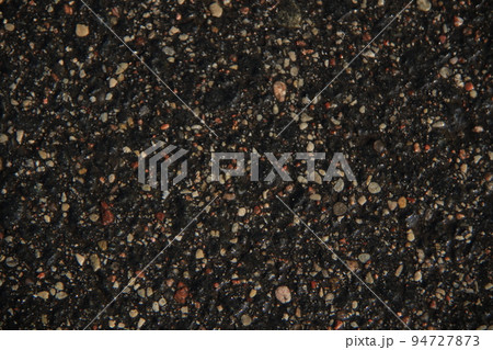 wet rough textured asphalt background 94727873