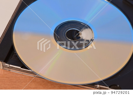 コンパクトディスクの裏面 94729201