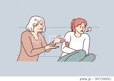 Elderly mother lecture grownup daughter  94730001