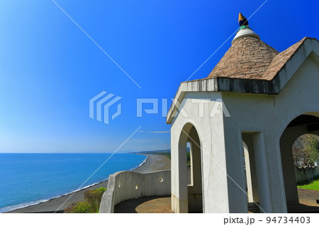 【高知県】晴天の琴ケ浜 94734403