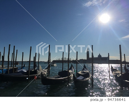 イタリアヴェネツィアの景色 94736641