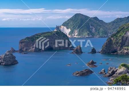 《静岡県》あいあい岬の海岸線・伊豆の南端奥石廊崎 《静岡県》あいあい岬の海岸線・伊豆の南端奥石廊崎 94748991