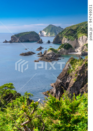 《静岡県》あいあい岬の海岸線・伊豆の南端奥石廊崎 94749031