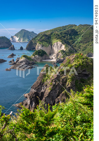 《静岡県》あいあい岬の海岸線・伊豆の南端奥石廊崎 94749033