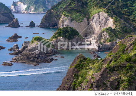 《静岡県》あいあい岬の海岸線・伊豆の南端奥石廊崎 《静岡県》あいあい岬の海岸線・伊豆の南端奥石廊崎 94749041